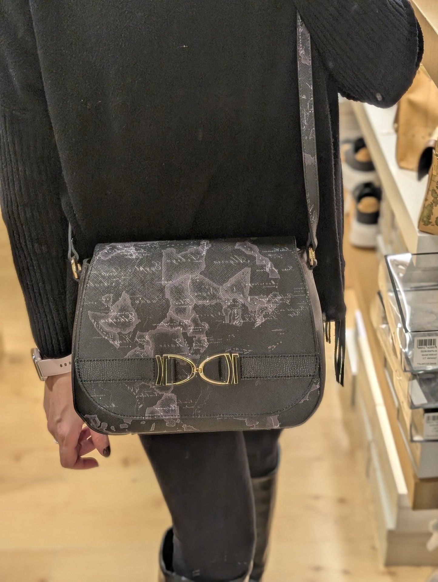 Borsa con patta Geo Black - Veronica Borse e Accessori