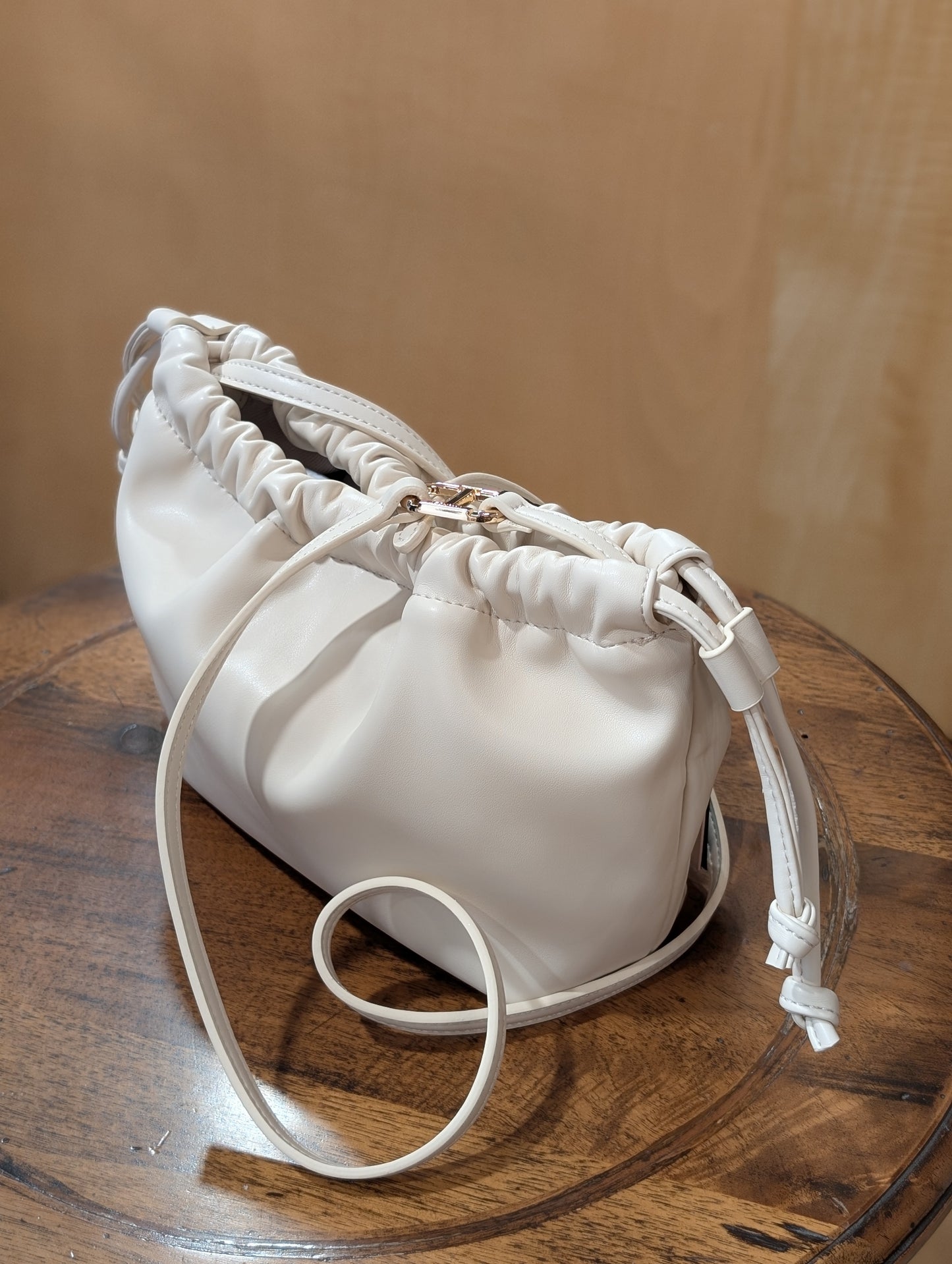 Borsa Hobo Piccola con Chiusura a Coulisse - Veronica Borse e Accessori