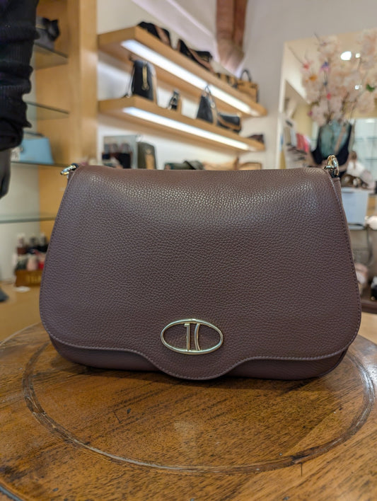 Tracolla Alviero Martini 1A Classe LD54 M630 0529 “Inspiring Bag” – Mogano, Patta Grande - Veronica Borse e Accessori