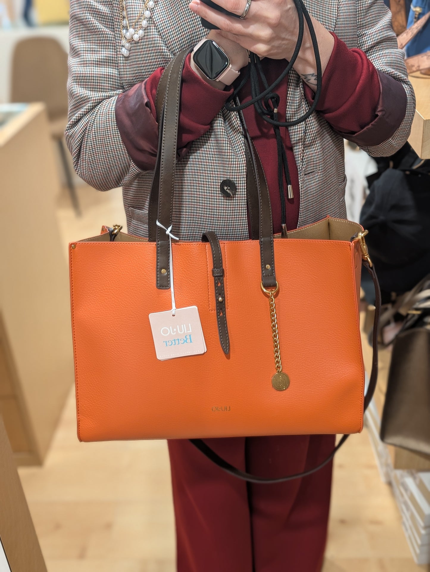 ECS L TOTE